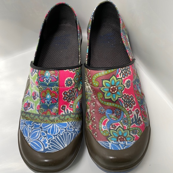 DANSKO VEGAN CLOGS SIZE 41 - Picture 1 of 13